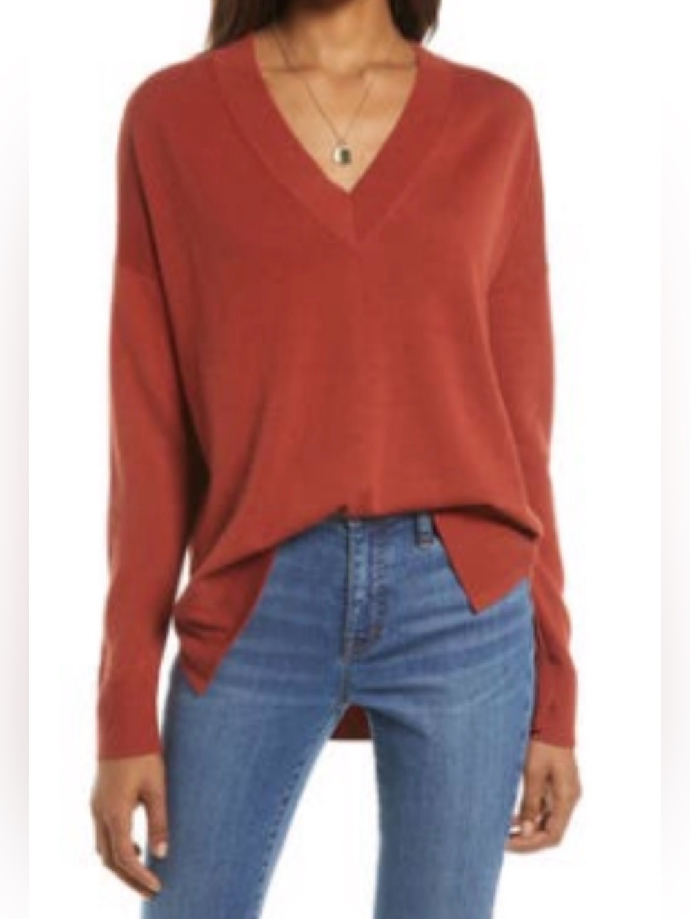 Treasure & Bond V-Neck Pullover Sweater in Rust Classiccore